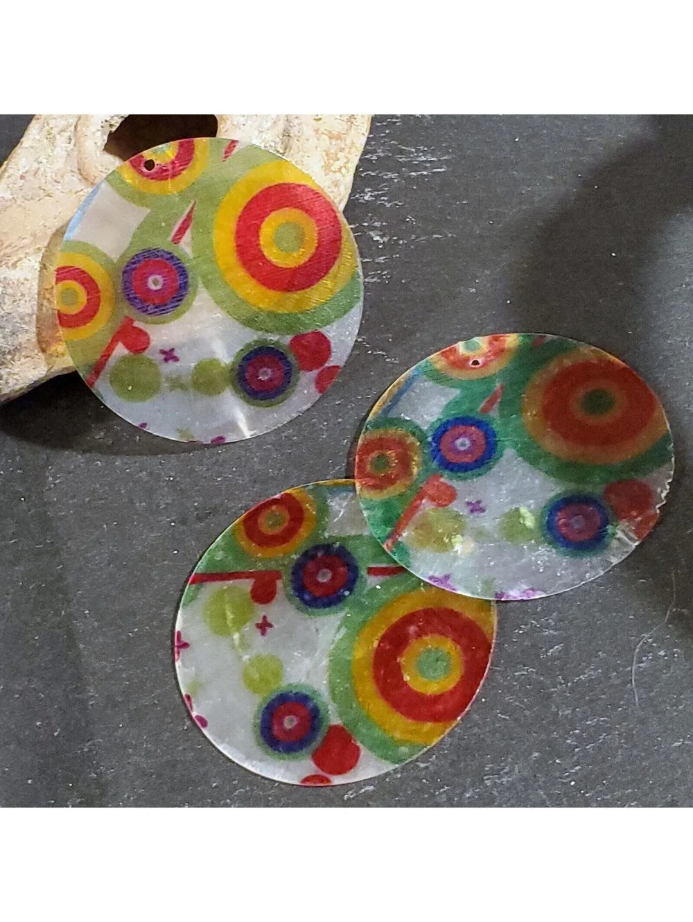 Retro Hippy Circles 50mm Capiz Shell Pendant Focal Bead